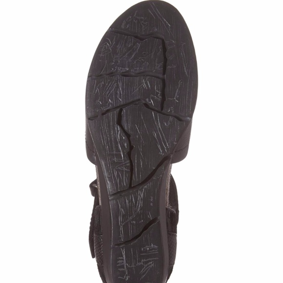 New! OTBT Women's Companion Mary Jane Wedge, Black - Picture 5 of 6